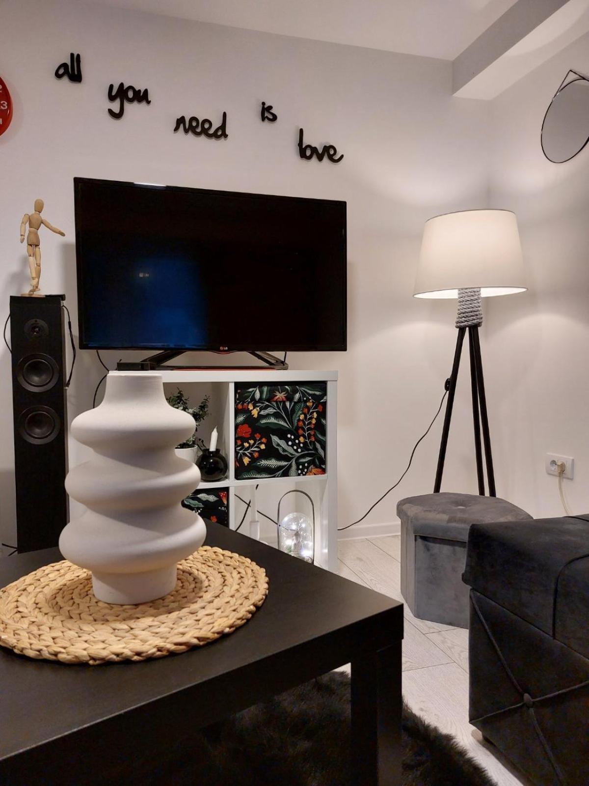 Bowler Hat Apartment Belgrade Exterior photo